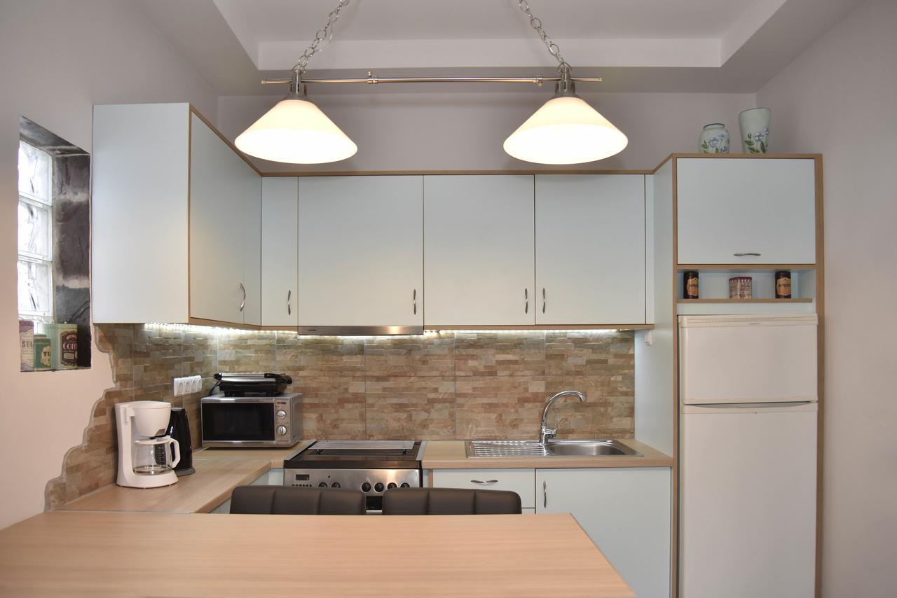 Sousouro House Apartment Kassiopi Bagian luar foto